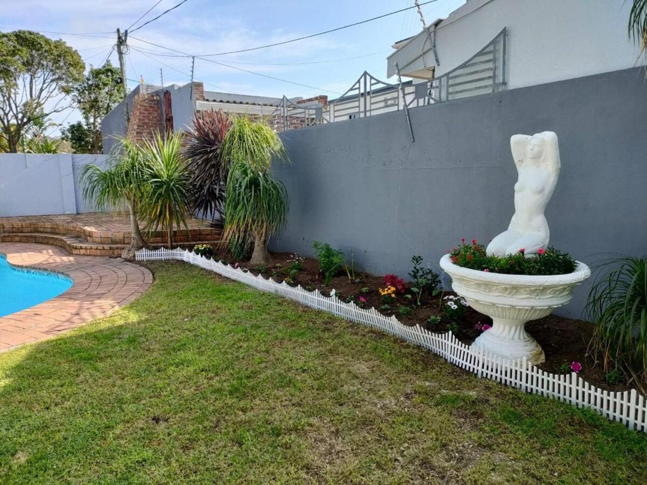 Luxury Living On Westview Villa Port Elizabeth Exterior photo