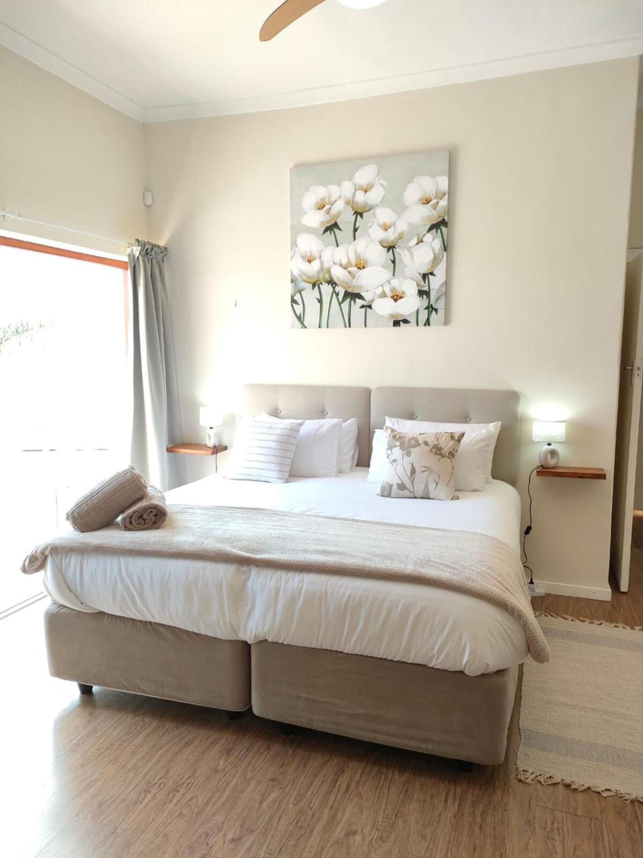 Luxury Living On Westview Villa Port Elizabeth Exterior photo